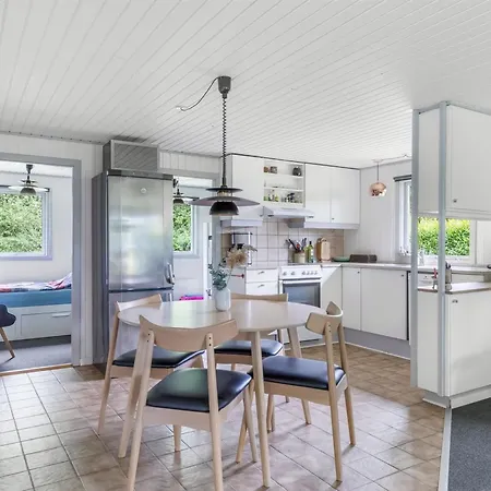 Elif - 200m From The Sea By Interhome نُوابورغ